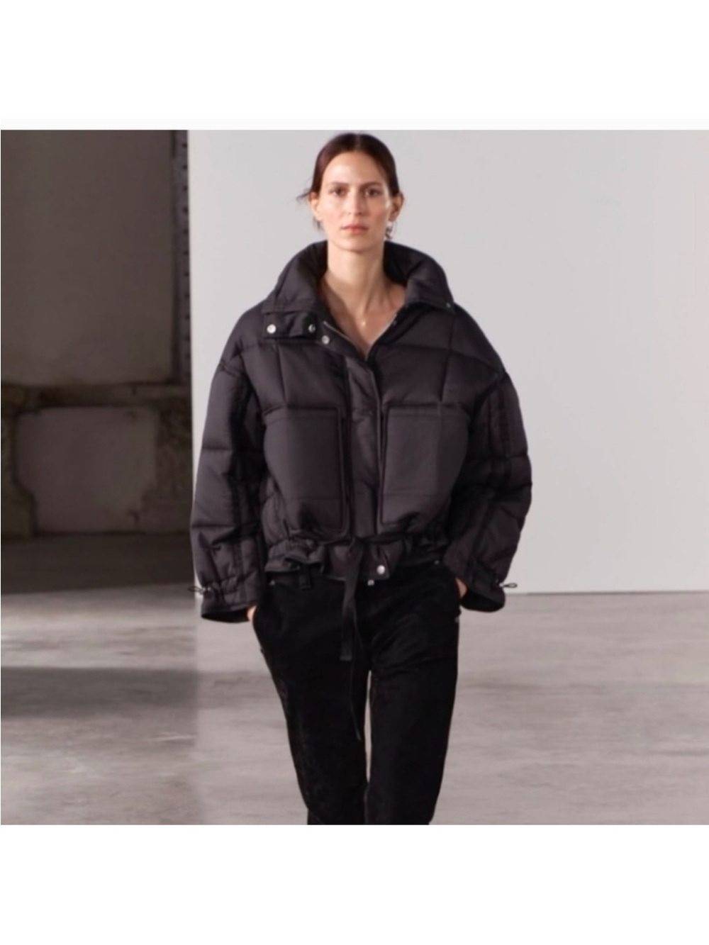 Zara Women's Black Short Puffer Jacket
